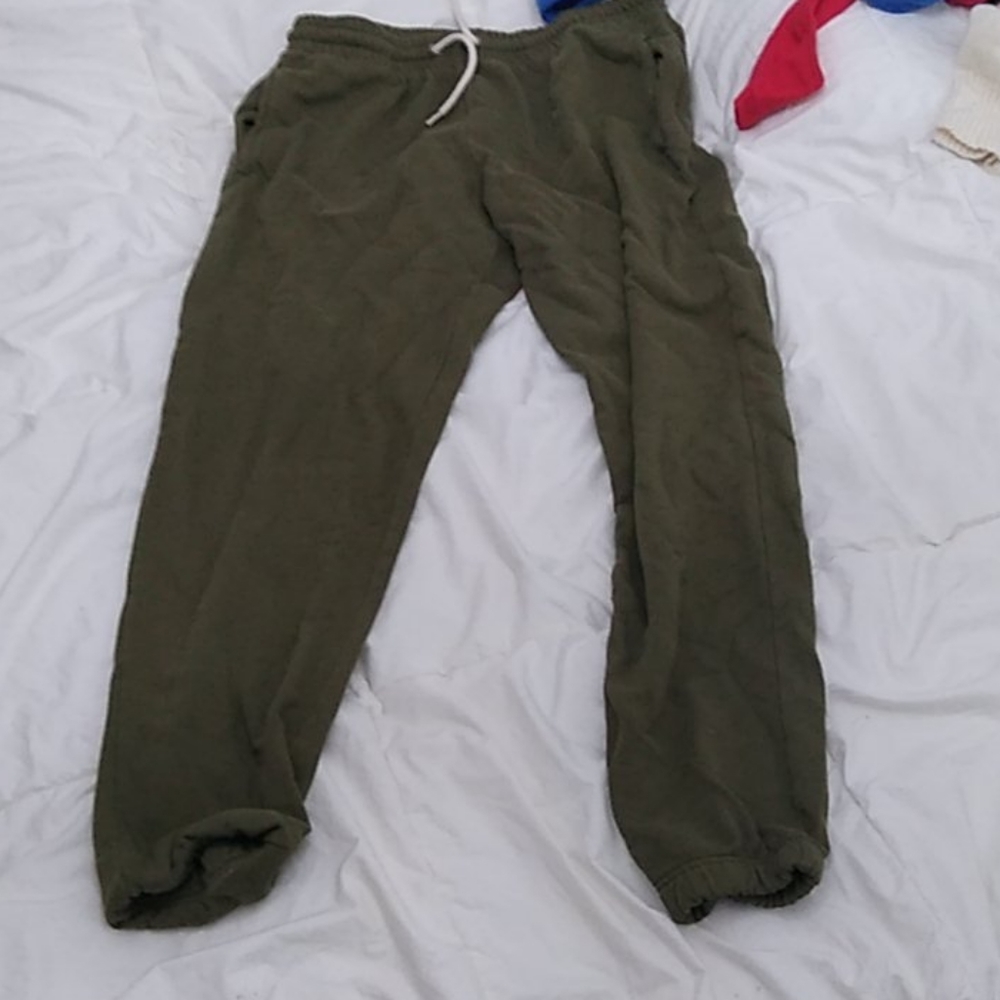 Sweatpants, army green, comfy, worn never